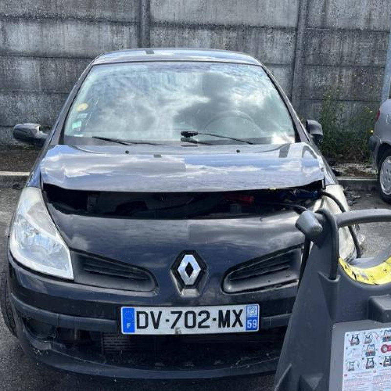 Interrupteur de leve vitre avant droit RENAULT CLIO 3 Photo n°5