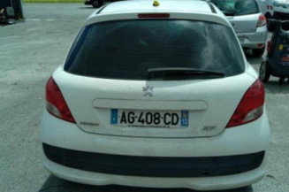 Vitre avant gauche PEUGEOT 207