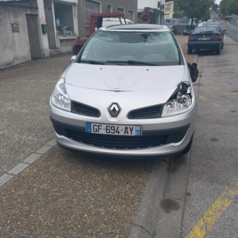 Boite a gants RENAULT CLIO 3 Photo n°3