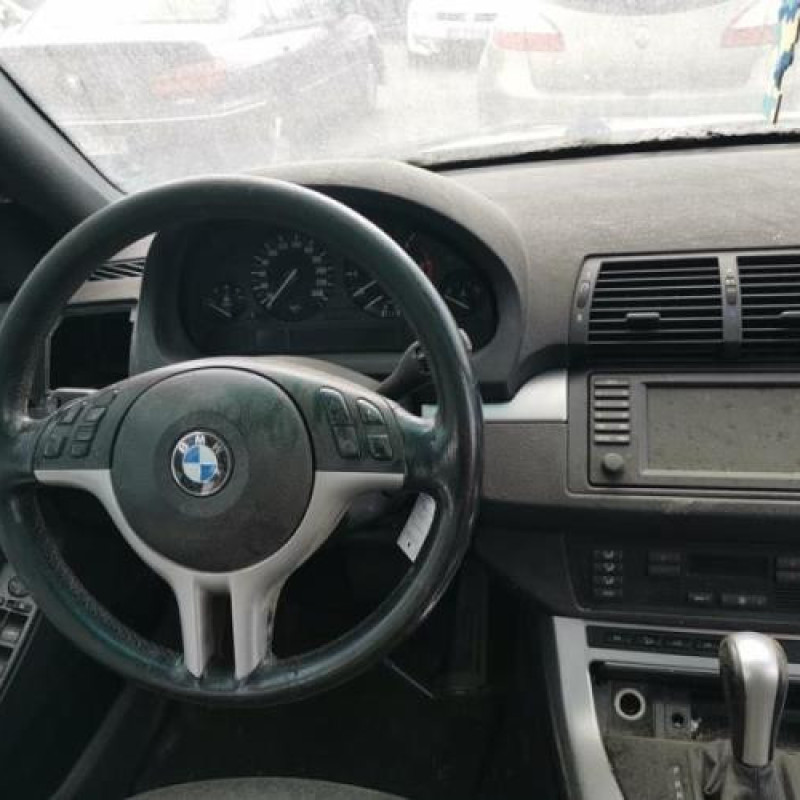 Face avant BMW X5 E53 Photo n°9