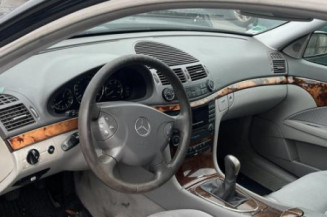 Porte arriere droit MERCEDES CLASSE E 211