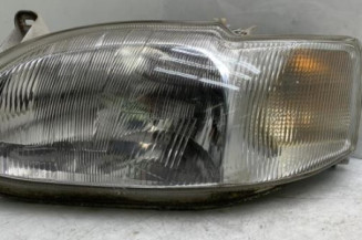 Optique avant principal gauche (feux)(phare) FORD ESCORT 6