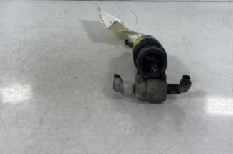 Pompe lave glace avant OPEL ASTRA J