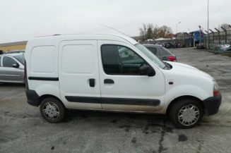 Pare choc avant RENAULT KANGOO 1