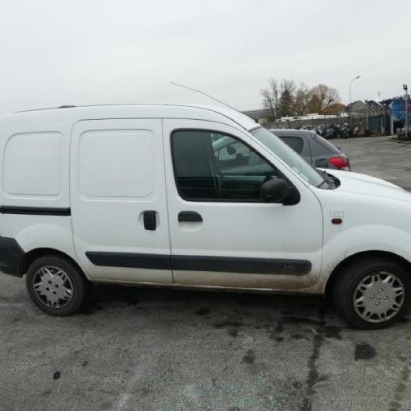 Pare choc avant RENAULT KANGOO 1 Photo n°7