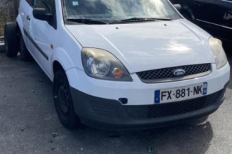 Feu arriere principal gauche (feux) FORD FIESTA 5