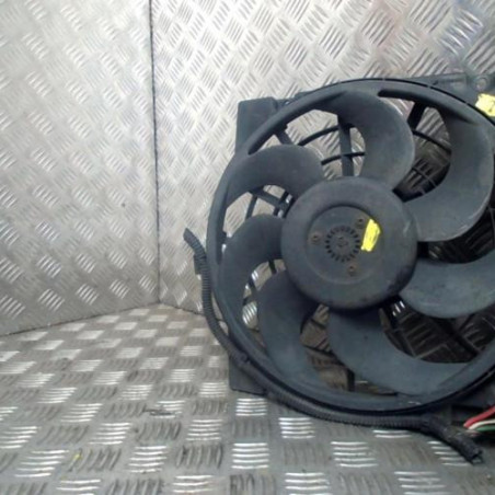 Moto ventilateur radiateur OPEL ASTRA H Photo n°1