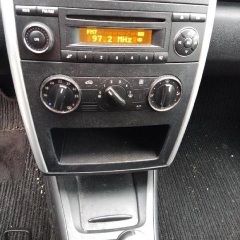 Autoradio d'origine MERCEDES CLASSE A 169 Photo n°10