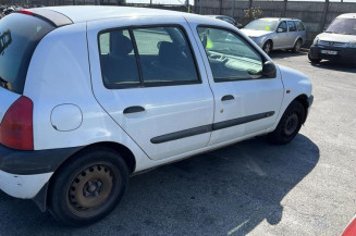 Aile avant gauche RENAULT CLIO 2