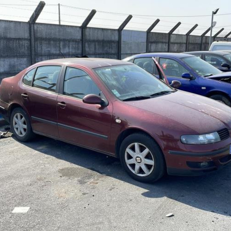 Aile avant droit SEAT TOLEDO 2 Photo n°5