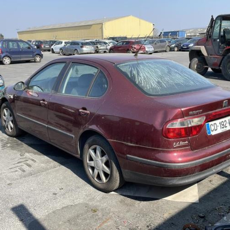 Aile avant droit SEAT TOLEDO 2 Photo n°7