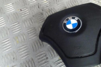 Air bag conducteur BMW SERIE 3 E46 Photo n°1