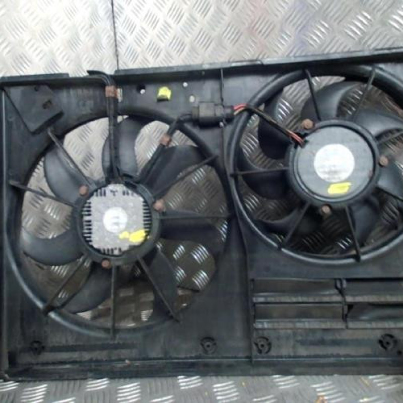 Moto ventilateur radiateur AUDI A3 2 Photo n°2