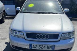 Feu arriere stop central AUDI A4 1