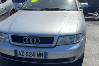 Feu arriere stop central AUDI A4 1