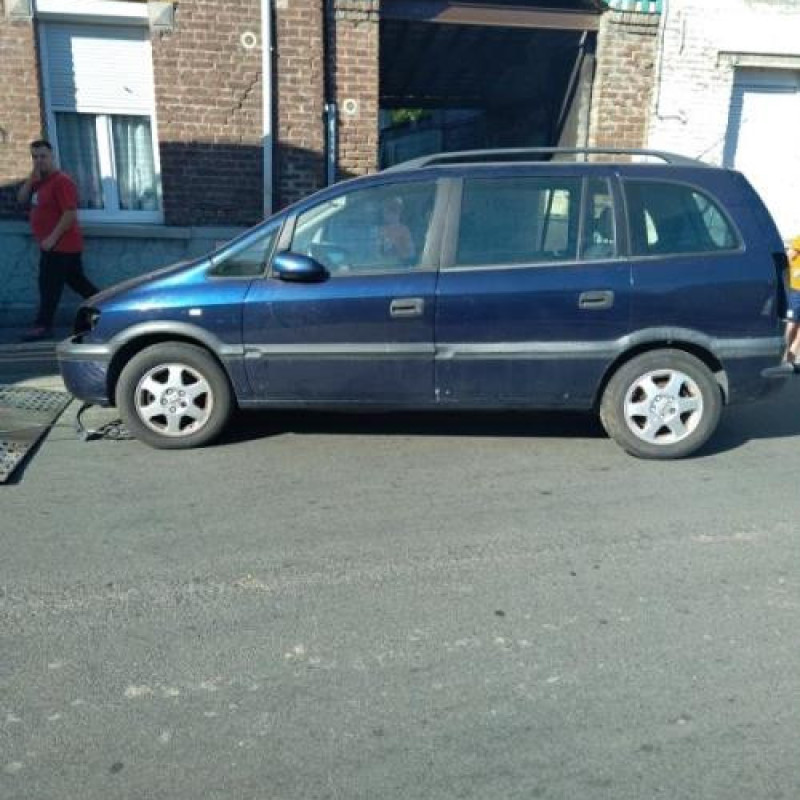 Custode avant droit OPEL ZAFIRA A Photo n°5