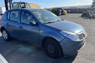 Pompe à carburant DACIA SANDERO 1