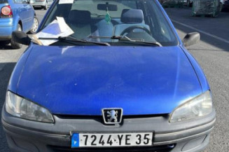 Optique avant principal gauche (feux)(phare) PEUGEOT 106