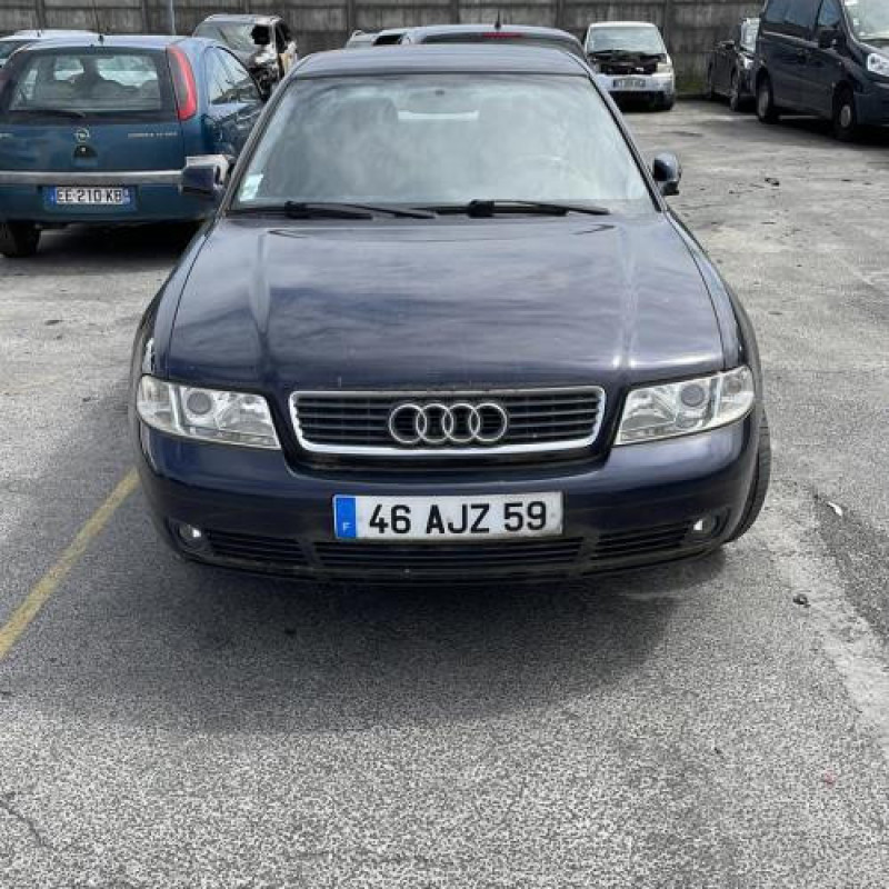 Pare choc arriere AUDI A4 1 Photo n°6