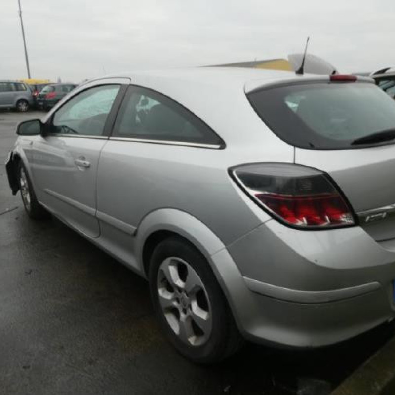 Cric OPEL ASTRA H Photo n°5