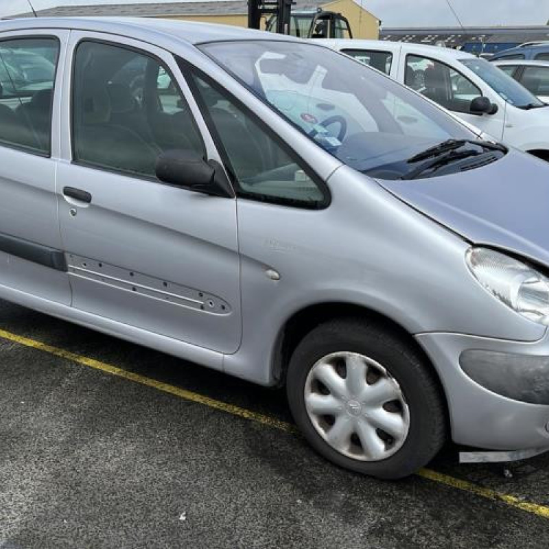 Anti brouillard gauche (feux) CITROEN XSARA PICASSO Photo n°5