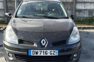 Poignee interieur avant droit RENAULT CLIO 3