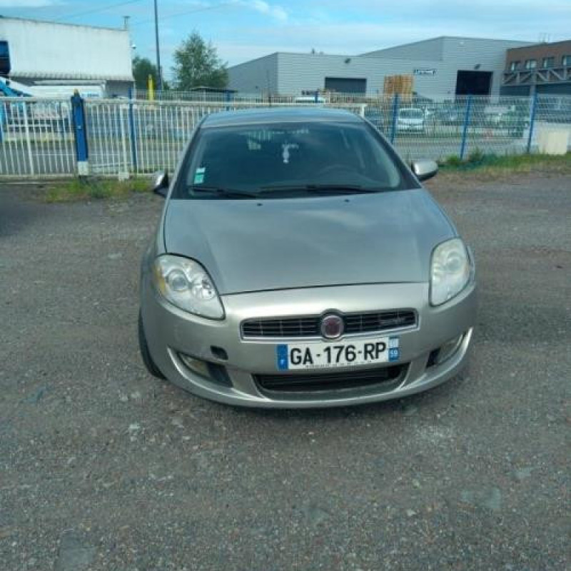 Leve vitre mecanique arriere droit FIAT BRAVO 2 Photo n°2