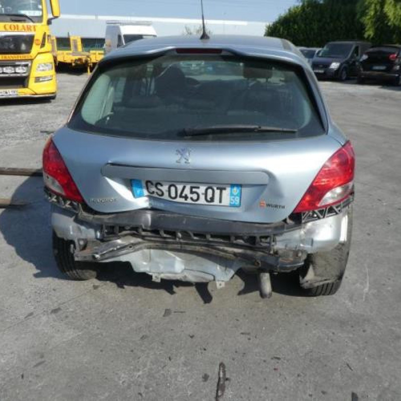 Attache ceinture arriere droit PEUGEOT 207 Photo n°6