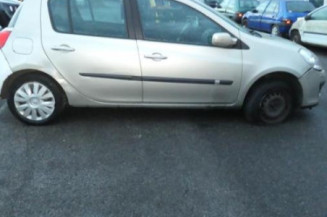 Boitier UCH RENAULT CLIO 3