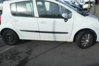 Renfort pare choc arriere (traverse) RENAULT MODUS