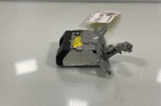 Serrure de coffre OPEL CORSA C