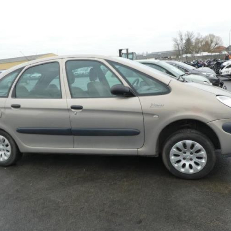 Anti brouillard droit (feux) CITROEN XSARA PICASSO Photo n°4