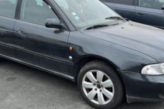 Calandre AUDI A4 1