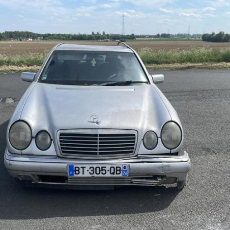 Etrier avant droit (freinage) MERCEDES CLASSE E 210