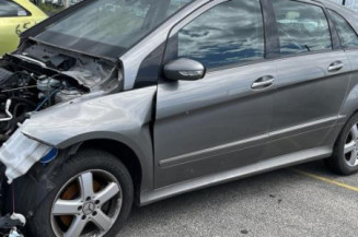 Feu arriere principal gauche (feux) MERCEDES CLASSE B 245