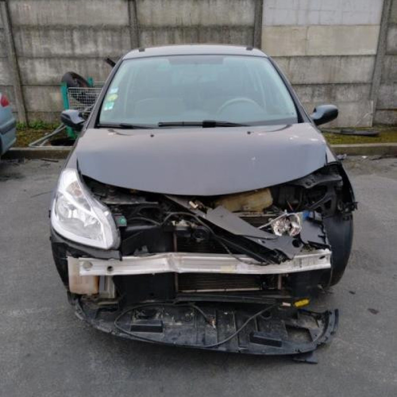 Renfort pare choc arriere (traverse) RENAULT CLIO 3 Photo n°3