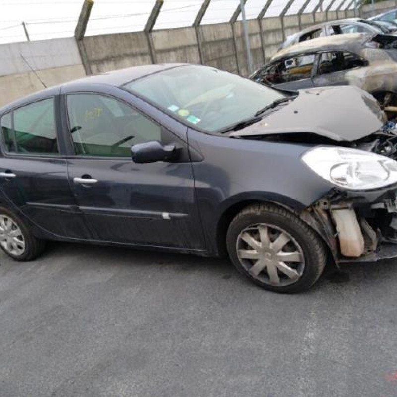 Renfort pare choc arriere (traverse) RENAULT CLIO 3 Photo n°4