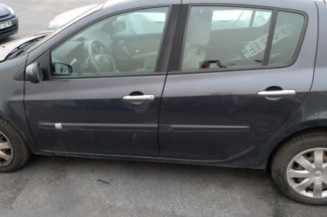 Renfort pare choc arriere (traverse) RENAULT CLIO 3