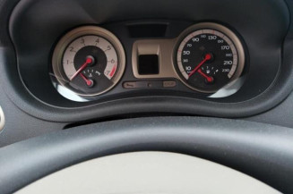 Poignee interieur arriere gauche RENAULT CLIO 3