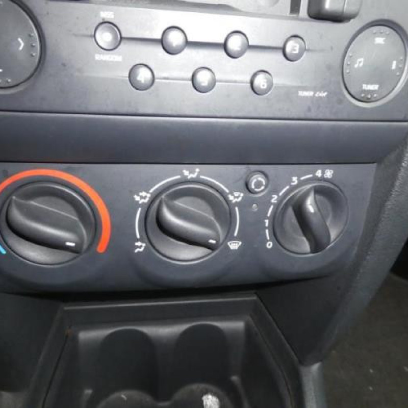 Autoradio d'origine RENAULT CLIO 2 Photo n°13