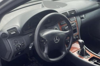 Porte arriere droit MERCEDES CLASSE C 203