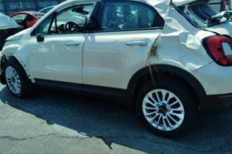 Attache ceinture arriere droit FIAT 500X