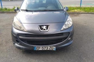 Vitre avant gauche PEUGEOT 207