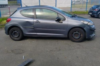 Vitre avant gauche PEUGEOT 207