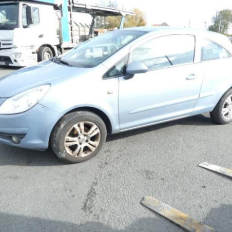 Vitre avant gauche OPEL CORSA D