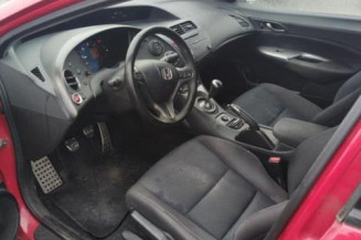 Poignee interieur arriere droit HONDA CIVIC 8