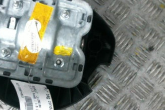 Air bag conducteur RENAULT CLIO 3