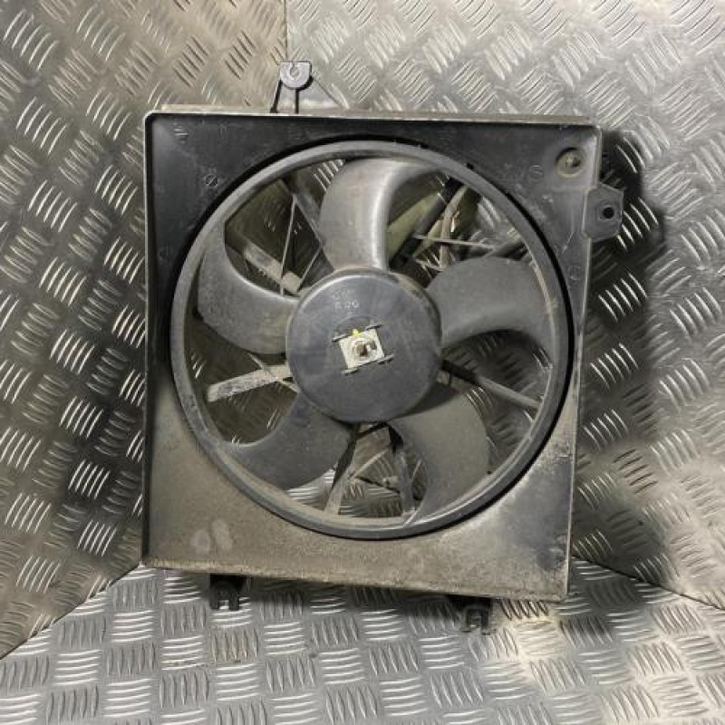 Moto ventilateur radiateur HYUNDAI LANTRA 2 Photo n°2