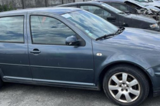 Charniere de capot VOLKSWAGEN GOLF 4