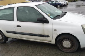 Arret de porte avant gauche RENAULT CLIO 2